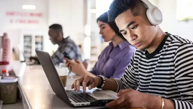 Choosing the Right Management Program Based on Your Career Goals